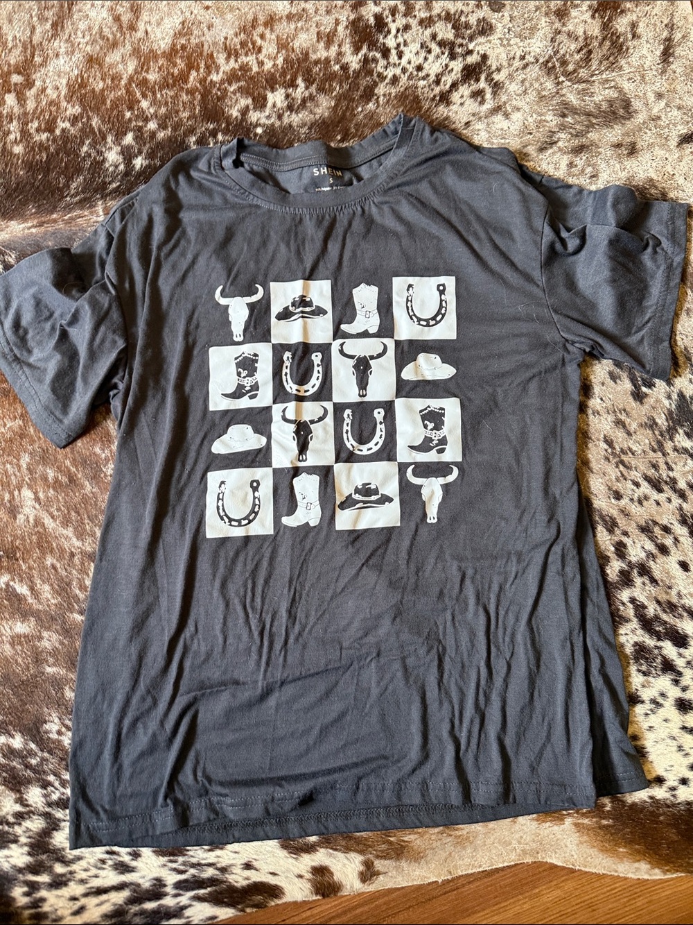 SHEIN Black Graphic Western Icon Tee